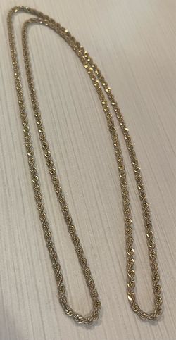 Faux gold necklace. 20 inch.
