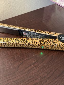 Me makeover essentials straightener cheap