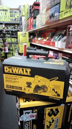 DEWALT 3 - 1/4" (82 mm) HAND PLANER 