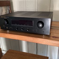 Marantz Receiver And Boston Acoustic A120