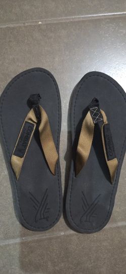 Combat Flip Flops.   Size 15.  New