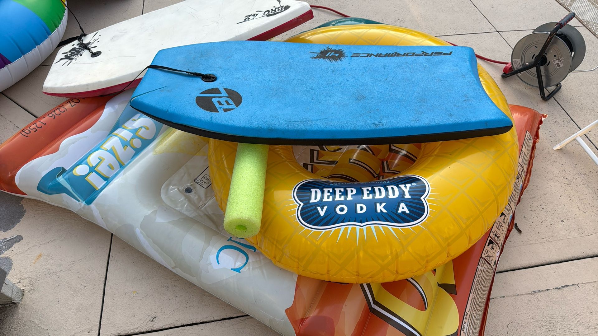 5 Water Floats And boogie boards
