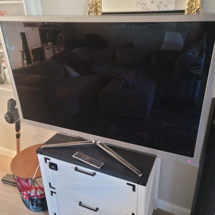 Samsung TV 55"