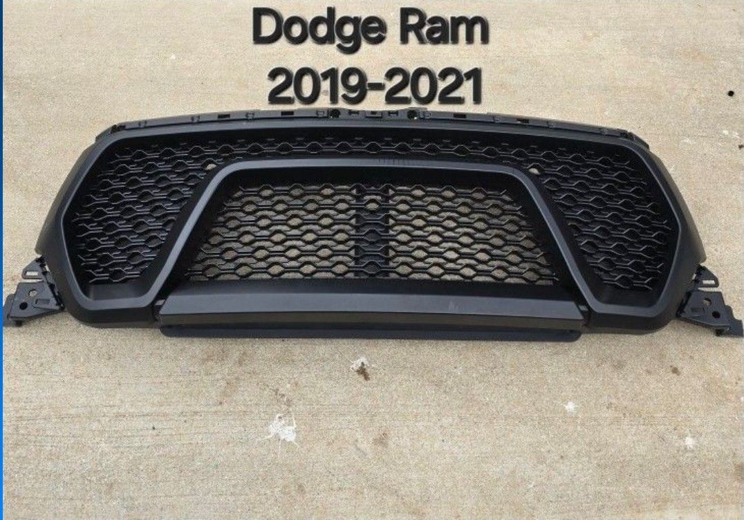 Dodge RAM 2019-2021 Grille 1500
