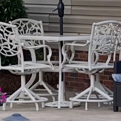 Patio Table Set With 4 Swivel Chairs