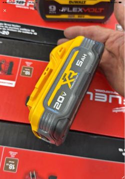 Dewalt 20v powerstack 5.0ah battery