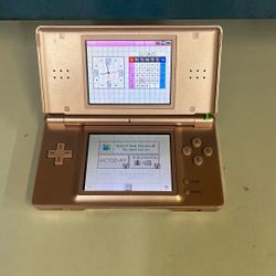 Nintendo DS Lite With One Game And Charger