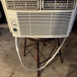 6000 BTU  Air Conditioner