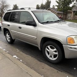 2004 GMC ENVOY SUV