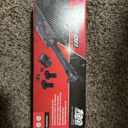 snap-on 3/8 Drive 14.4 V Cordless Ratchet