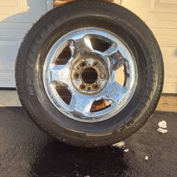 Full Size Spare Tire And Rim 255/70R17