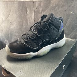Jordan 11  Retro Space Jam 