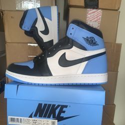 Brand New Men's Air Jordan Retro 1 High OG Unc Toe Size 10.5
