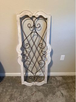 Metal wall decor 10