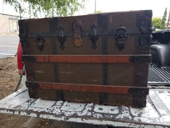 1920s trunk