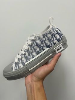 Dior B23