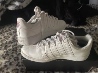 Kswiss women’s size 9