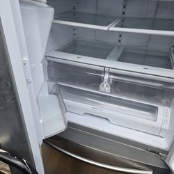 SAMSUNG  REFRIGERATOR 