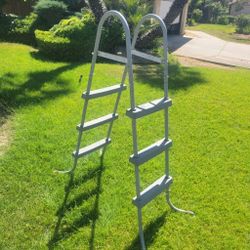 3 Step Pool Ladder 