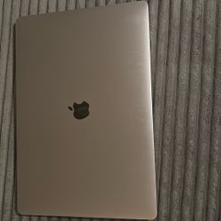 MacBook Pro 2019
