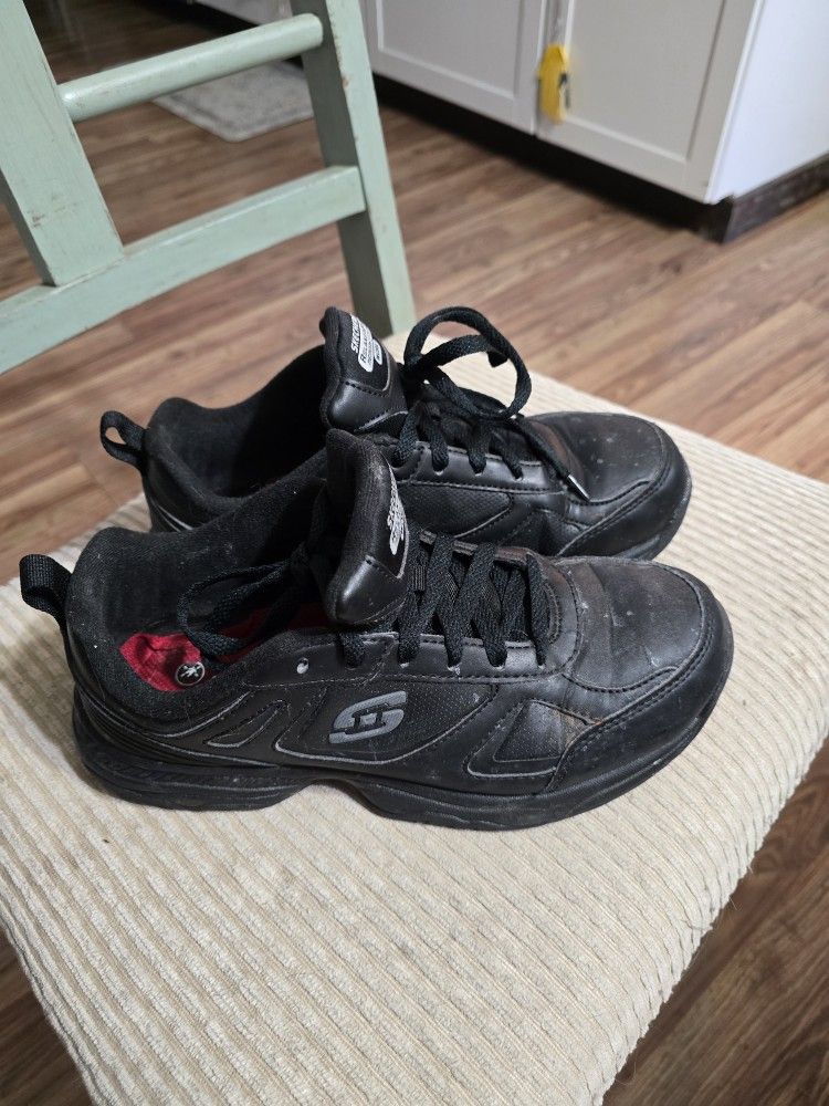 Skechers Women's Dighton Bricelyn 8.5W