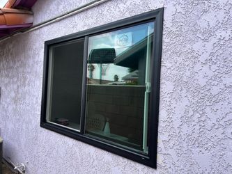 Windows Sliding Window Dark Frame