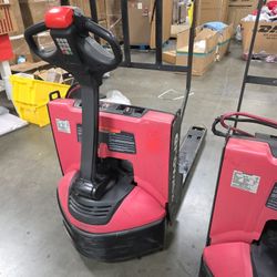 Raymond Electric Pallet Jacks ! 