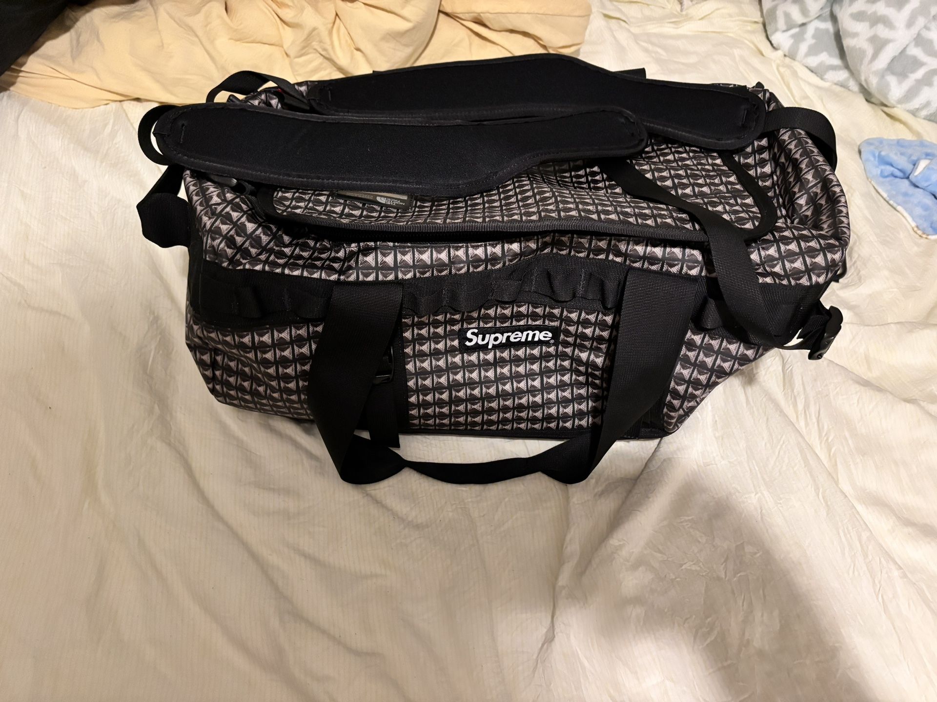 Supreme X The North Face Duffel And Travel Baggie