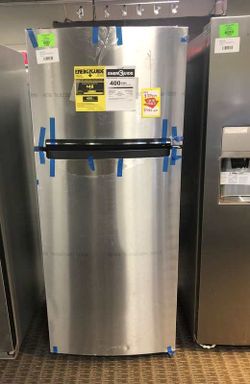 GE Top Freezer Refrigerator 3FP