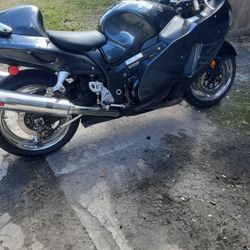 2005 Hayabusa 1300cc Charcoal Gray