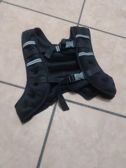 10 lb weighted fitness vest $30