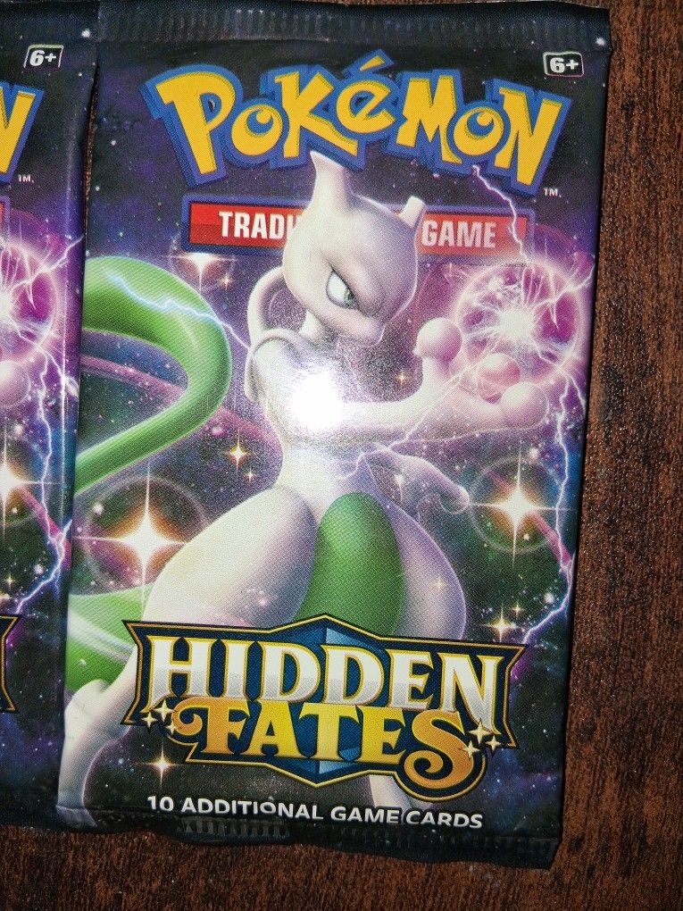 PokmemonHidden Fates