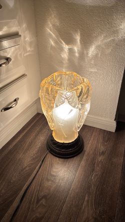 Vintage Elephant Lucite Acrylic Plastic Table Lamp Jungalow Bungalow