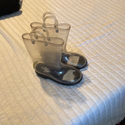 Kids Rain boots Size 9/10 