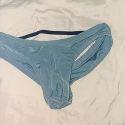 Size Small Men’s Boy Shorts 