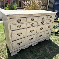 Very Sturdy Dresser 