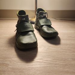 PUMA Fenty Trainer High Cypress -Size 7 US-