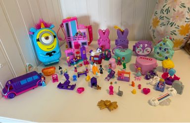 Lot of Polly pockets