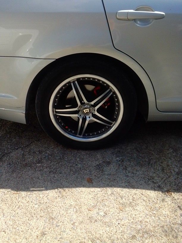 17 X7  Needs Tires 5x4.5 Bolt Pattern 