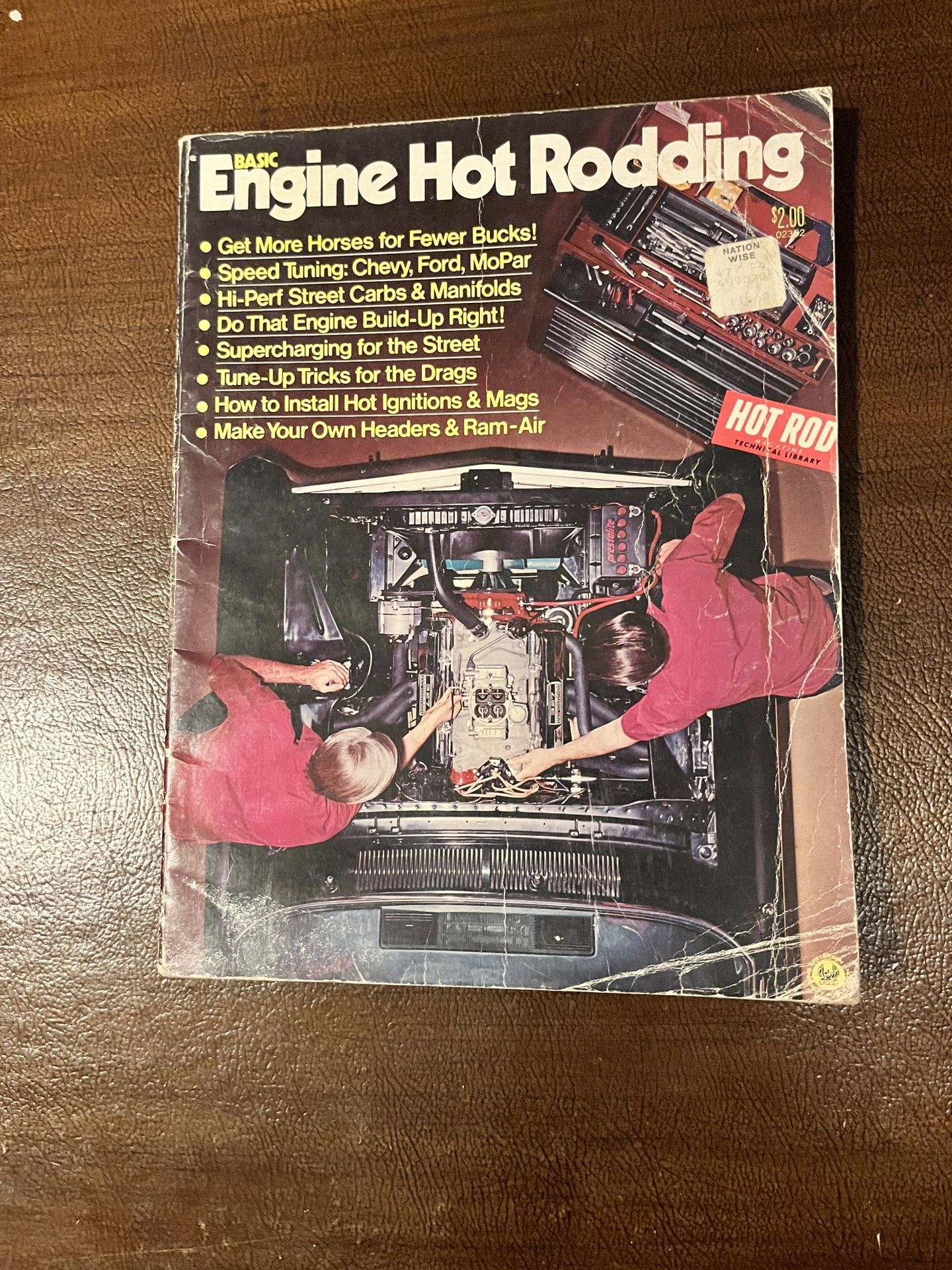 1972 Basic Engine Hot Rodding. Hot Rod Magazine Technical Library.