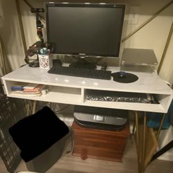 White Desk