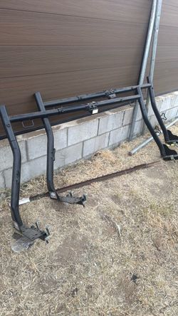 Adjustable ladder rack
