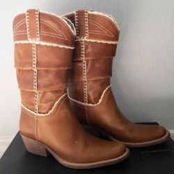 BCBG MAXAZIRA Cowgirl Boots 