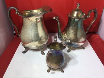 Table Tea Kettle Pitcher 1 set of 3