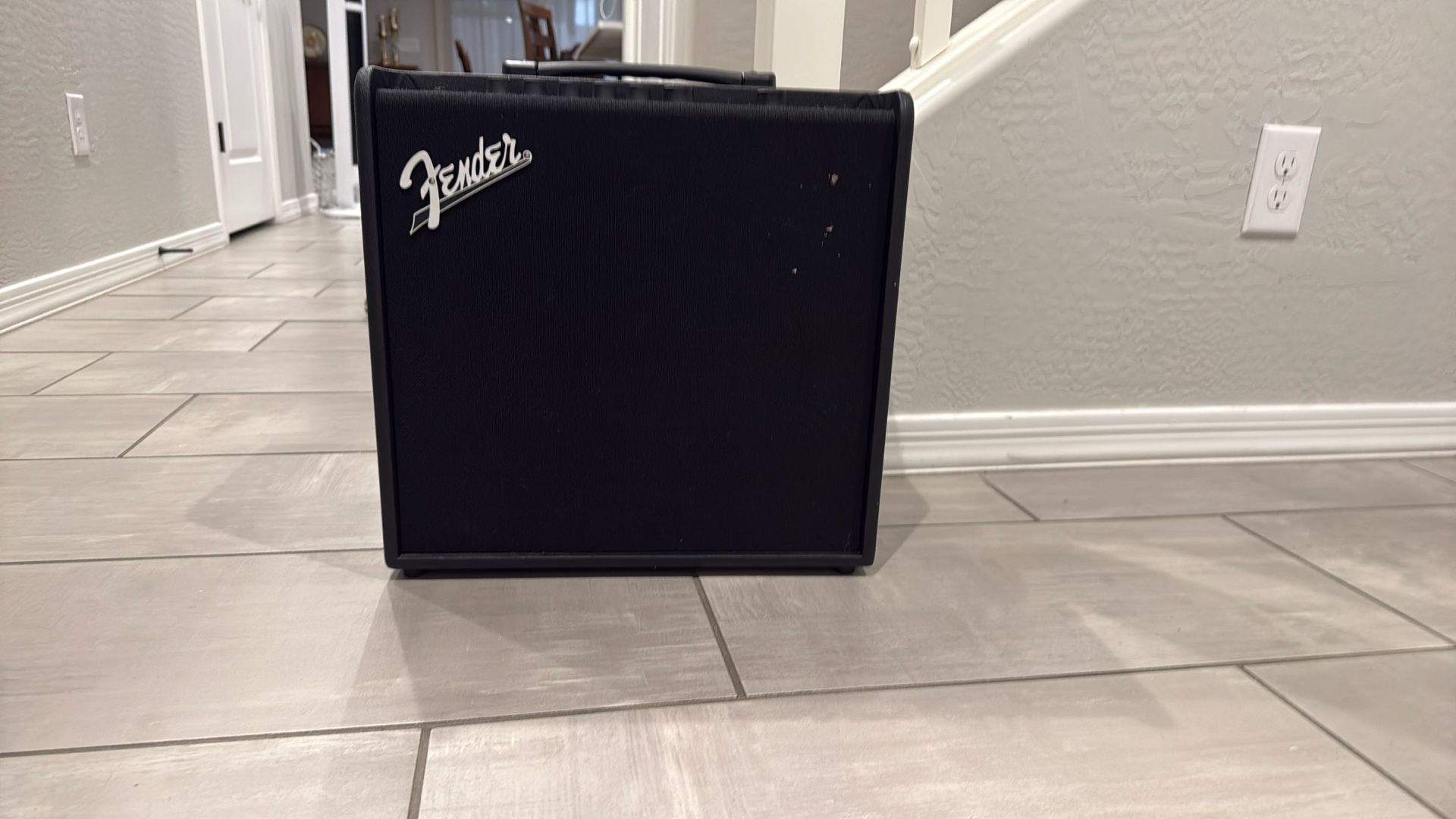 Fender AMP 