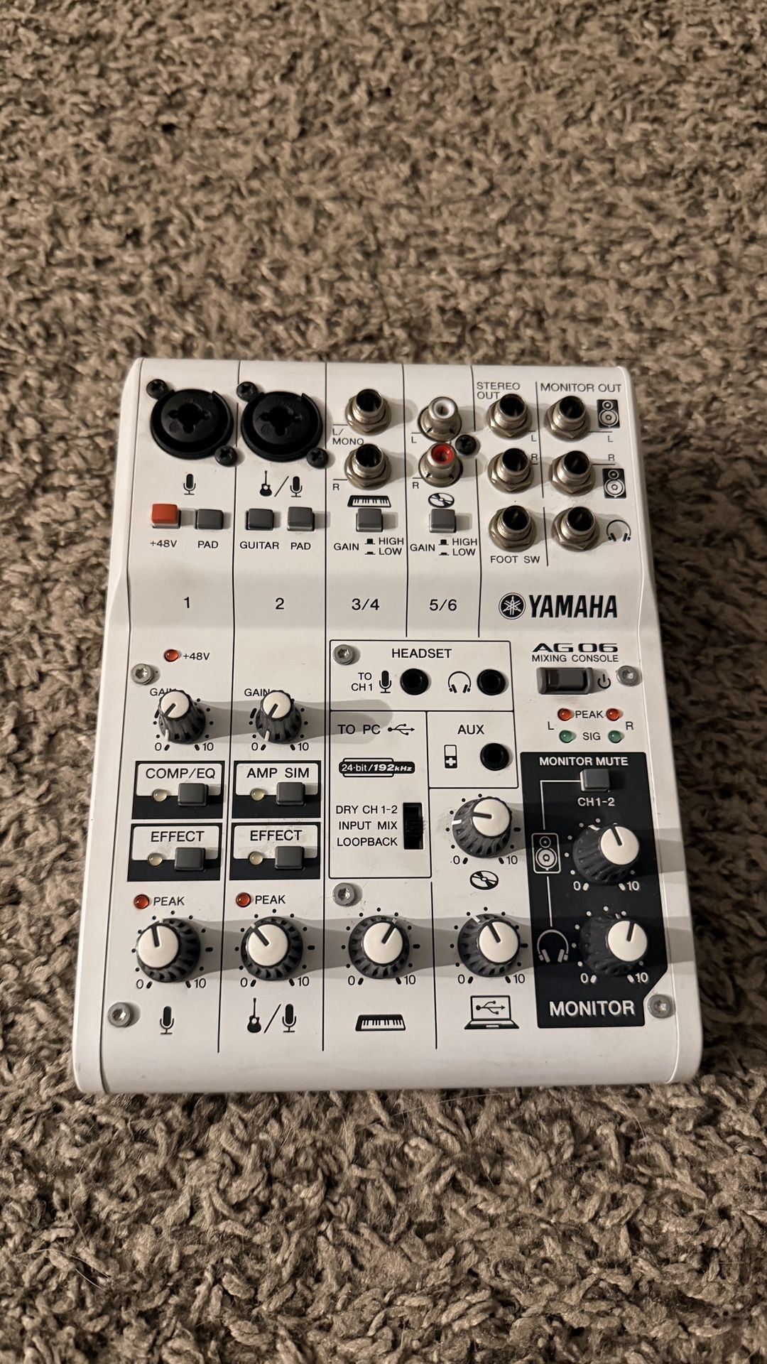 Yamaha AG06 Mixing Board 6 Channels