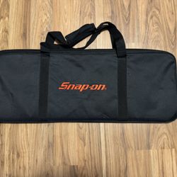 Snap-on Horseshoe Set  