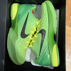 Nike Kobe 6 Grinch Size 9
