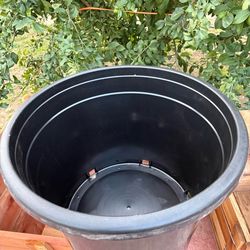 25 Gallon Plastic Nursery Pots – Bulk Discounts Available