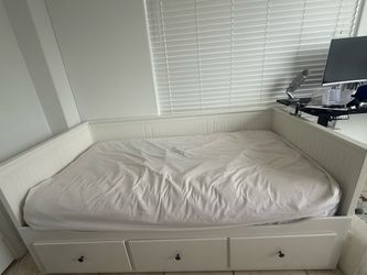 Ikea Hemmes Bed